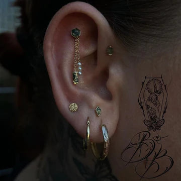 Junipurr Jewelry 14k Gold Hammered Disk