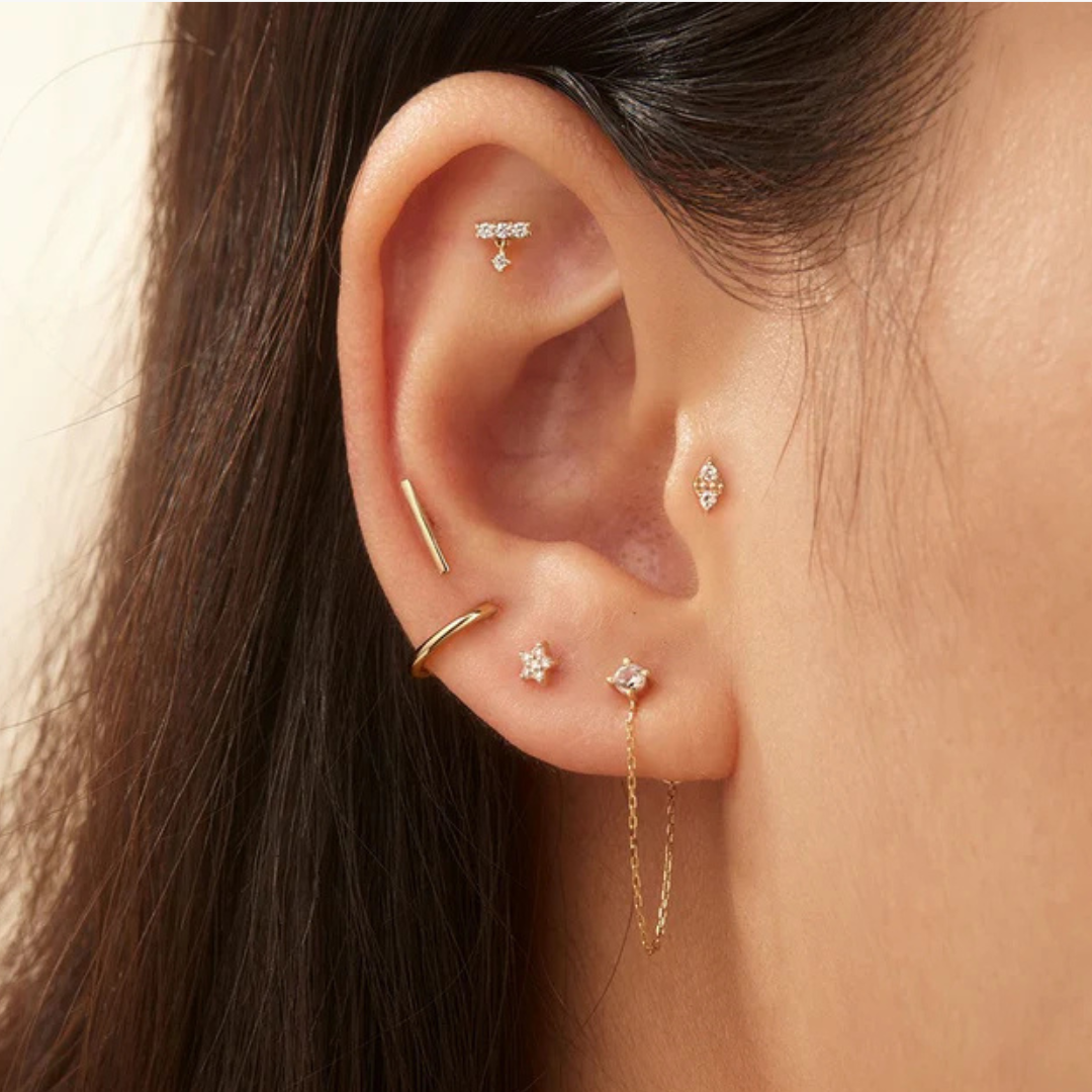 FELICITY | 14k Gold Natural Diamond Star Stud