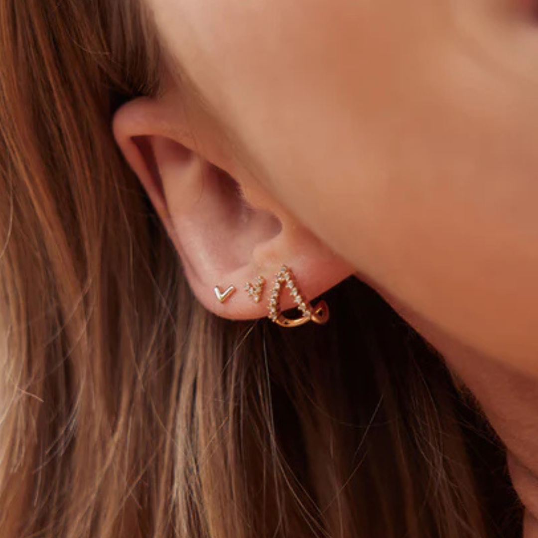 VICTORIA | 14k Gold Wishbone Stud